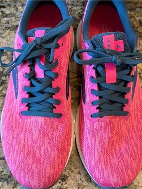Brooks shoes